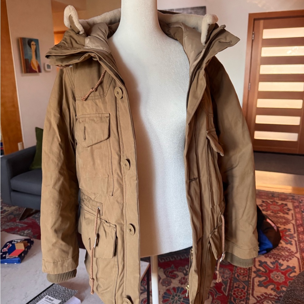 Women’s XS Snow Peak waxed canvas jacket.